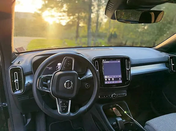 Volvo Xc40 2024 photo 5