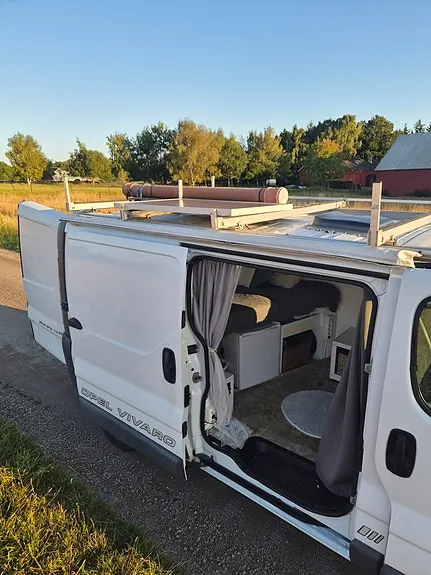 Opel Vivaro 2007 photo 2