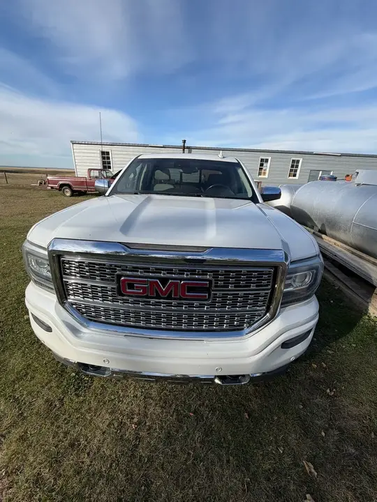 GMC Sierra 1500 2016 photo 2