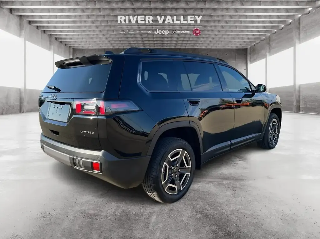 Jeep Cherokee 2026 photo 3