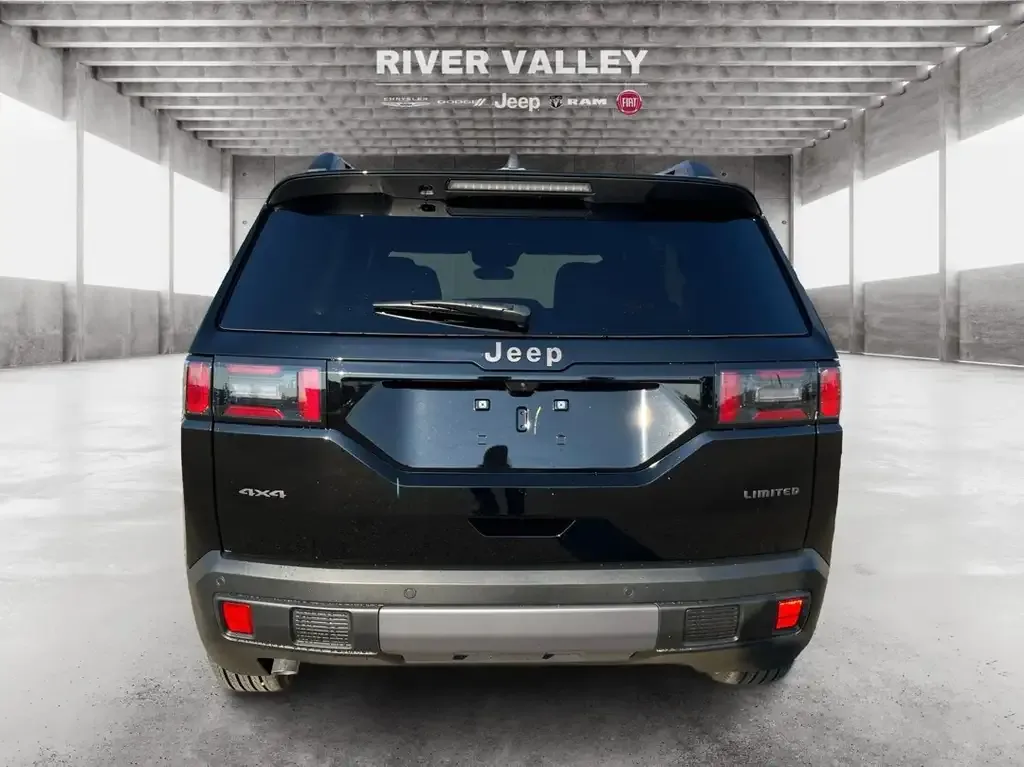 Jeep Cherokee 2026 photo 4