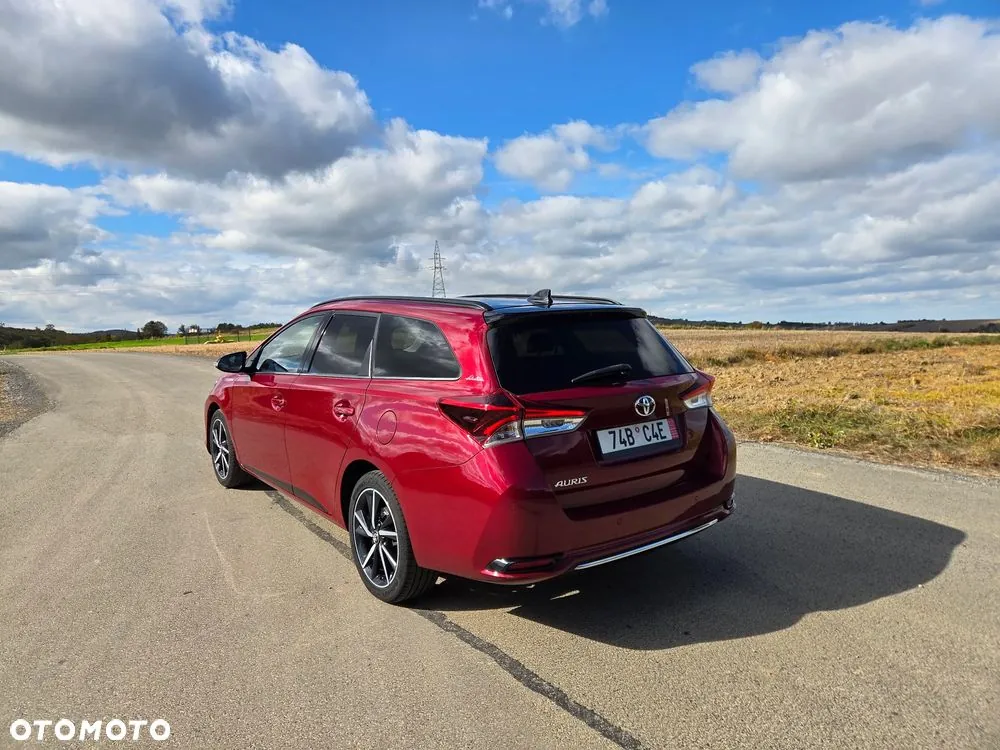 Toyota Auris 2018 photo 4