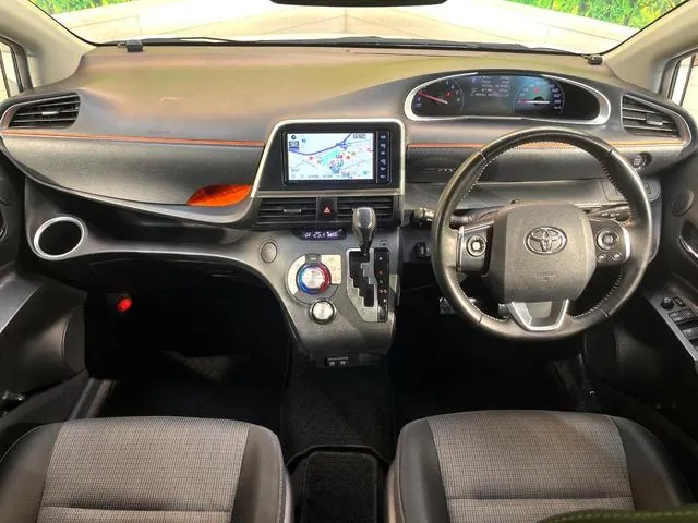 Toyota Sienna G 2021 photo 2