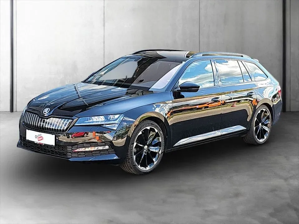 Skoda Superb 2023 photo 2