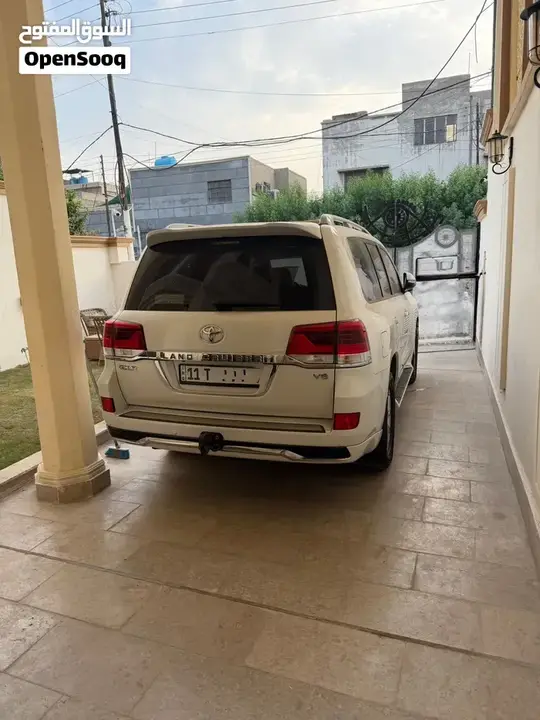 Toyota Land Cruiser 2016 photo 2