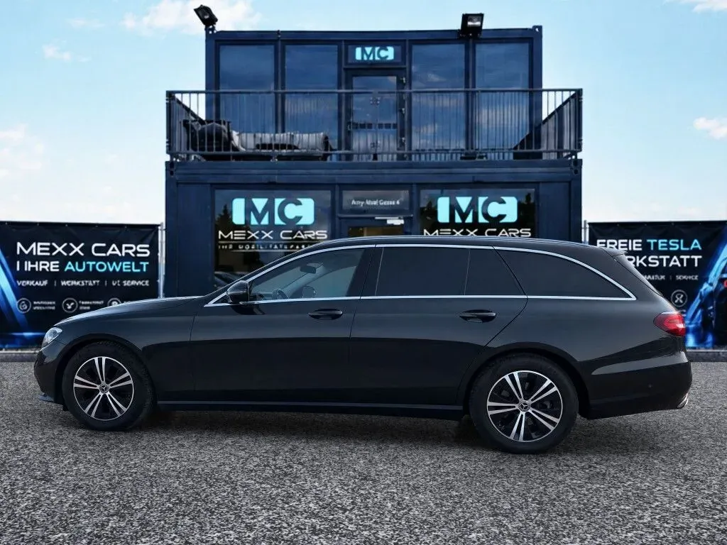 Mercedes-Benz E-Class 2021 photo 2
