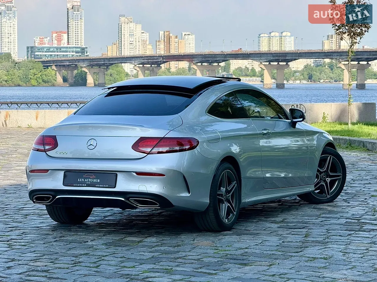 Mercedes-Benz C-Class 2019 photo 5