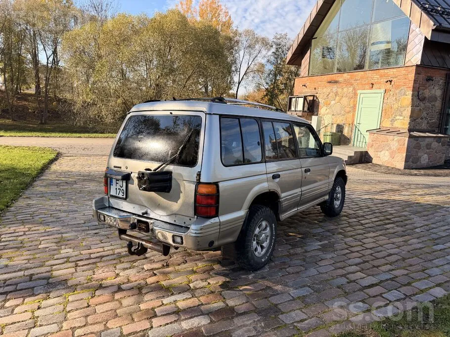 Mitsubishi Pajero 1998 photo 5