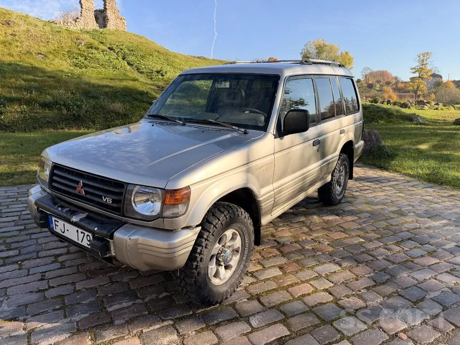 Mitsubishi Pajero