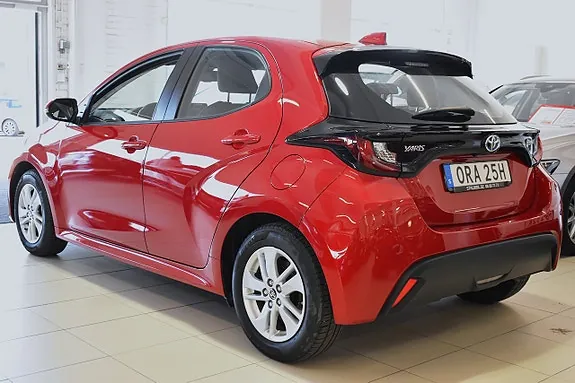 Toyota Yaris 2023 photo 3