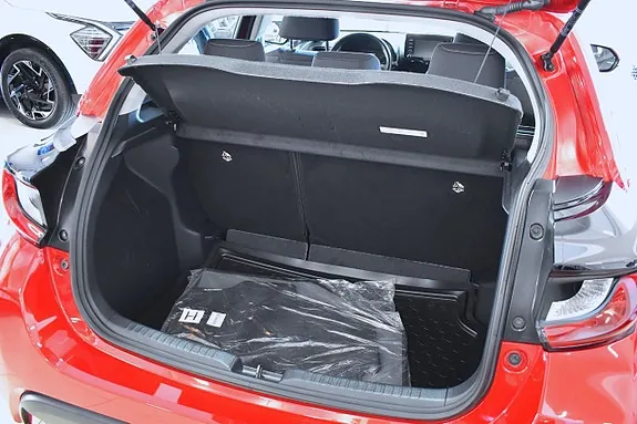 Toyota Yaris 2023 photo 5