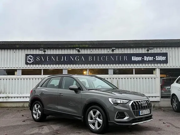 Audi Q3 2022 photo 2