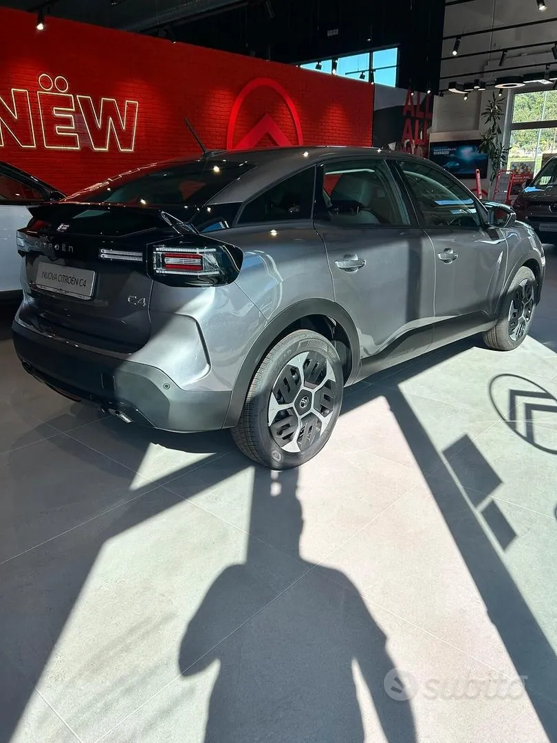Citroen C4 photo 4