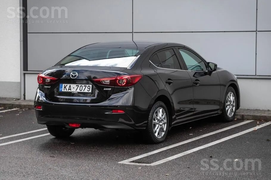 Mazda Mazda3 2015 photo 4