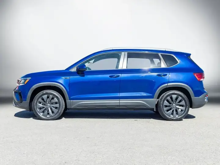 Volkswagen Taos 2024 photo 2