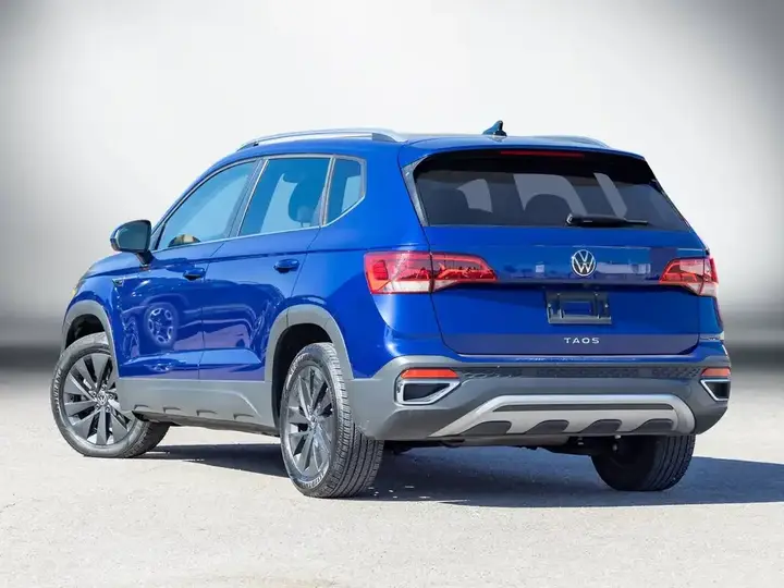 Volkswagen Taos 2024 photo 3