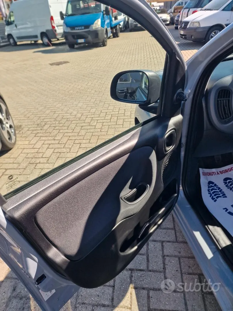 Fiat Panda 2019 photo 4
