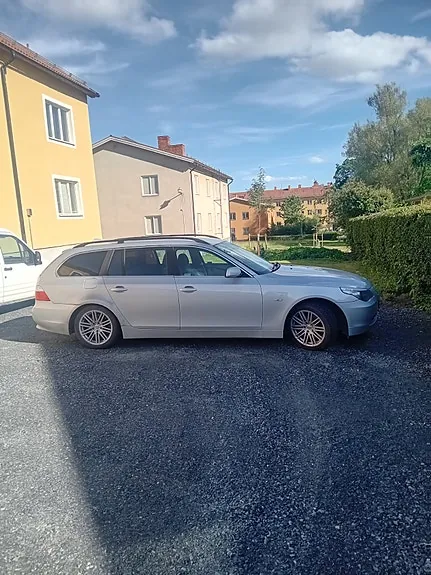 BMW 523I 2006 photo 3