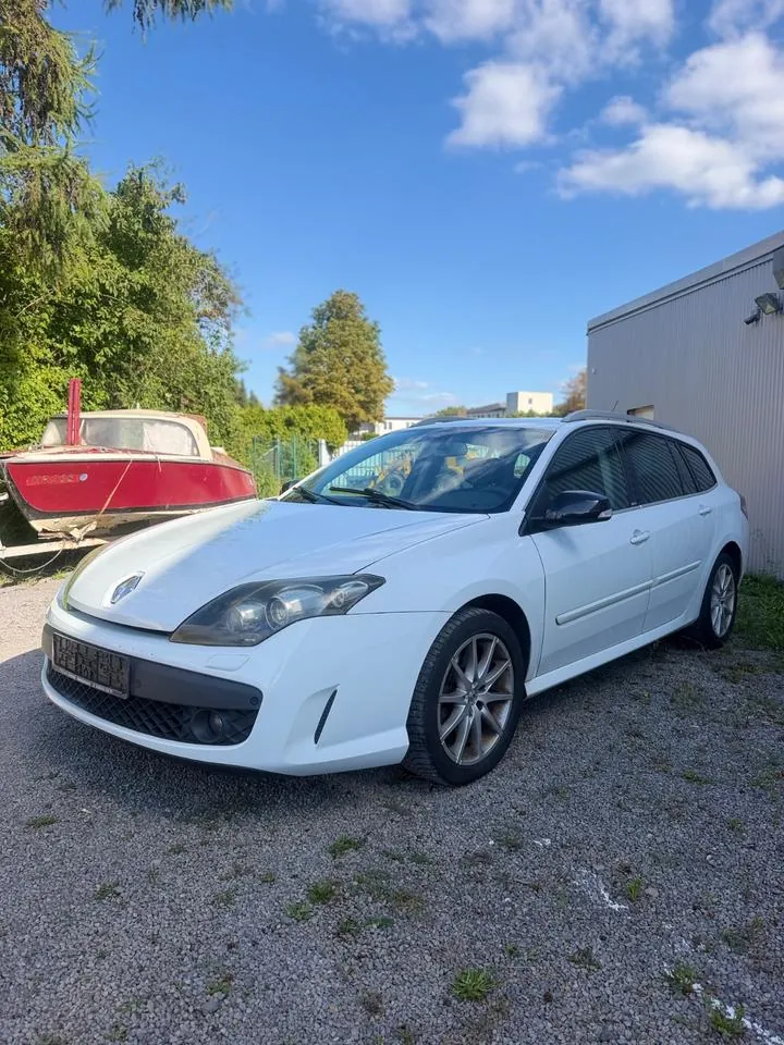 Renault Laguna