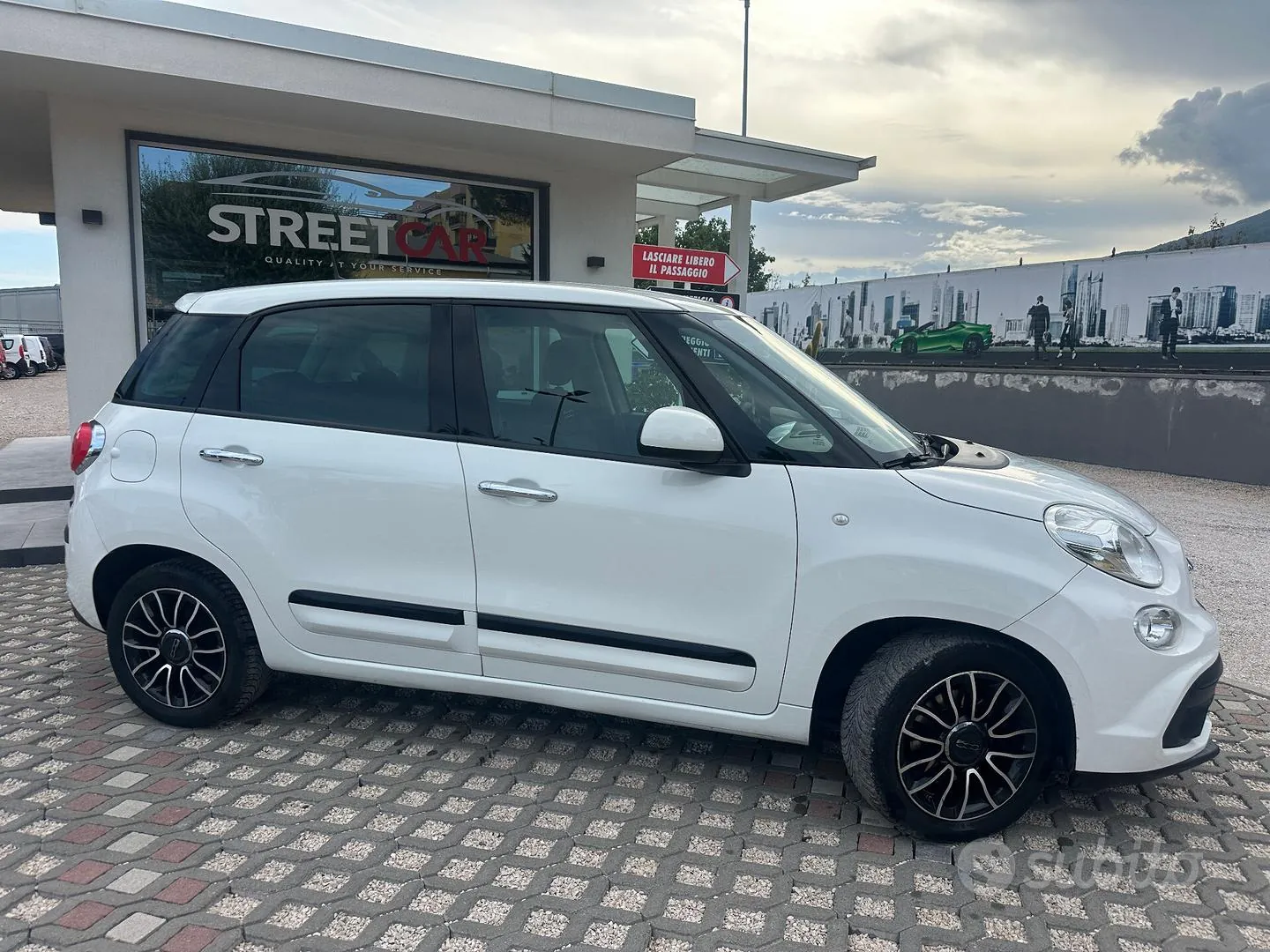 Fiat 500L 2019 photo 2