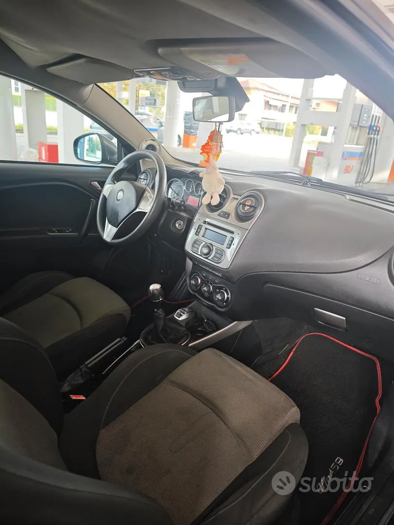 Alfa Romeo Mito 2011 photo 4