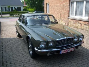 Jaguar Xj6
