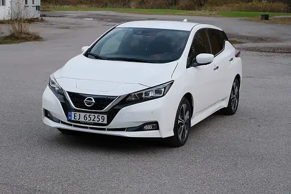 Nissan Leaf 2022 photo 5