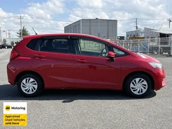 Honda Fit 2016 photo 4