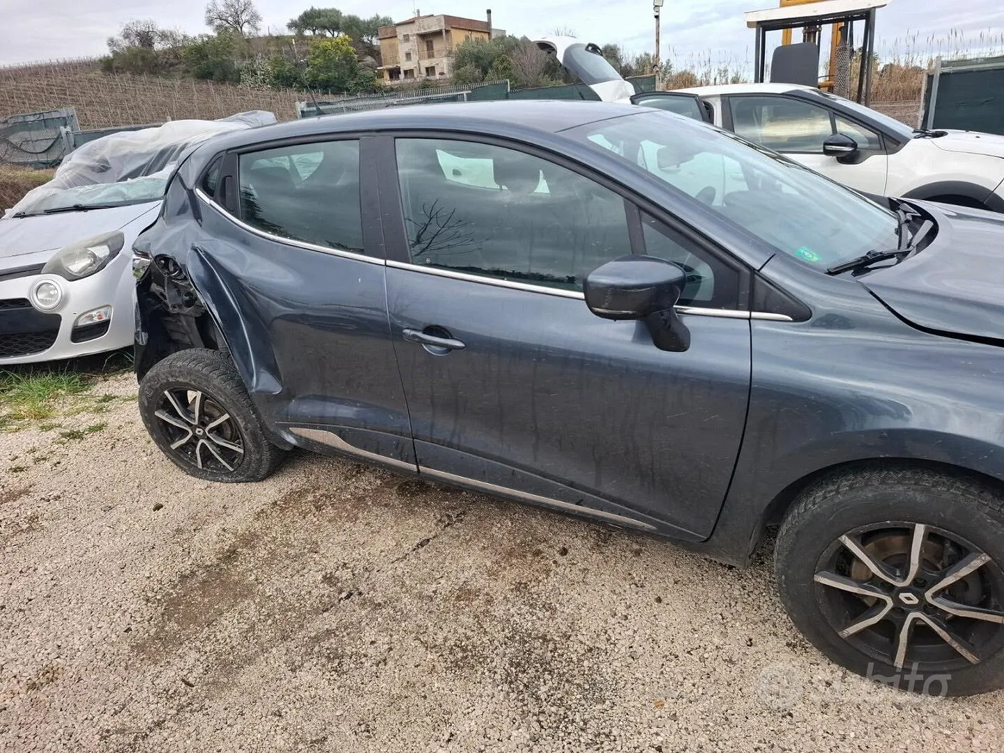 Renault Clio 2018 photo 2