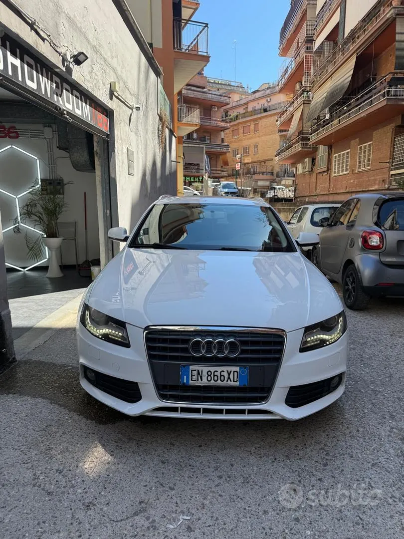 Audi A4 Avant 2012 photo 3