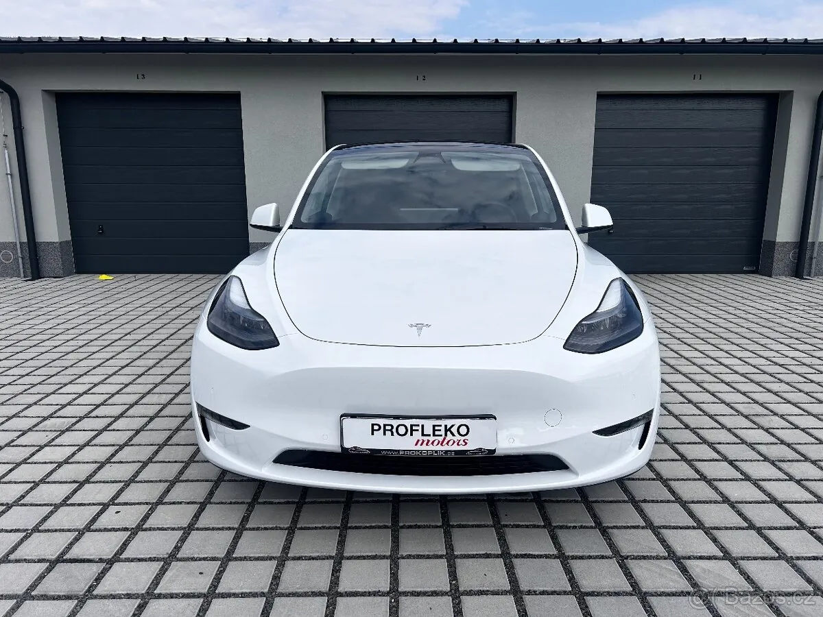 Tesla Model Y 2022 photo 5