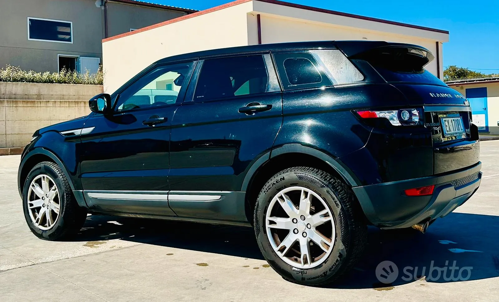 Land Rover Range Rover Evoque 2014 photo 3