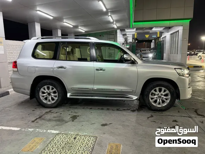Toyota Land Cruiser 2016 photo 4