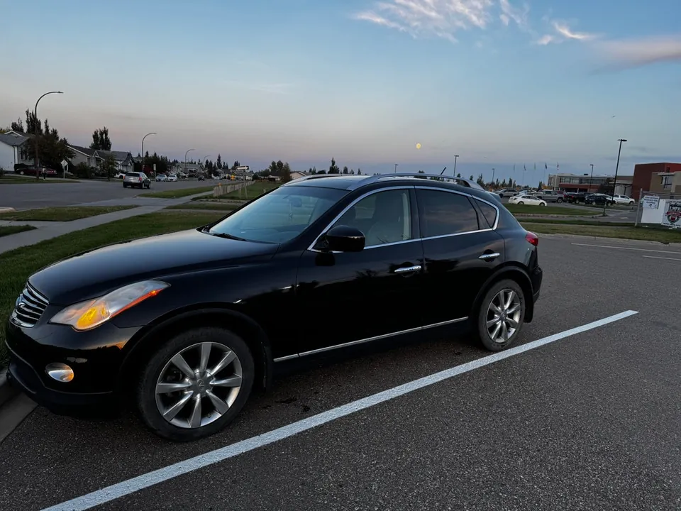Infiniti Ex37 2013 photo 2