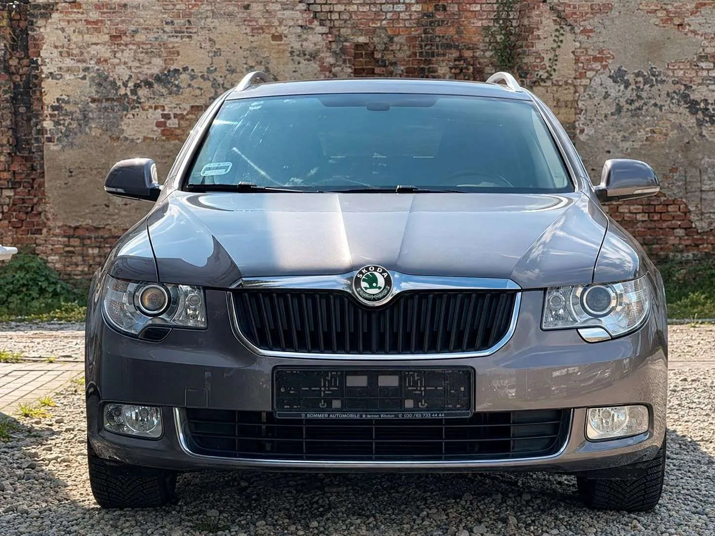 Skoda Superb 2012 photo 5