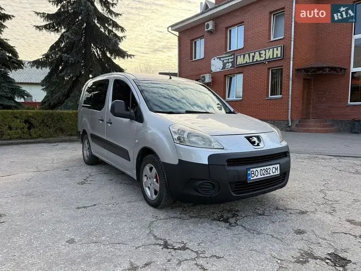 Peugeot Partner 2010 photo 5