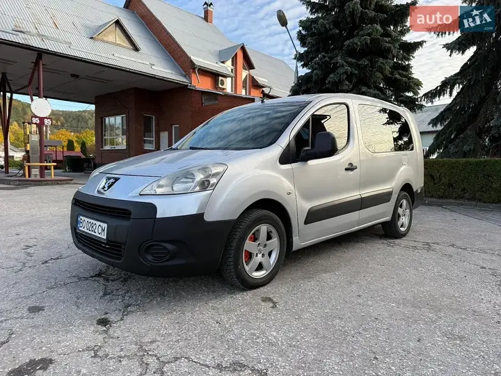 Peugeot Partner 2010 photo 4