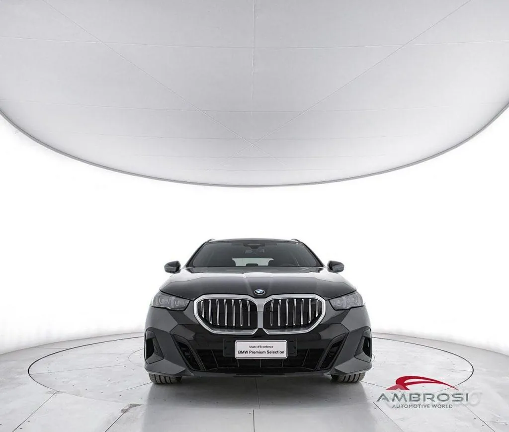 BMW 520 2025 photo 5
