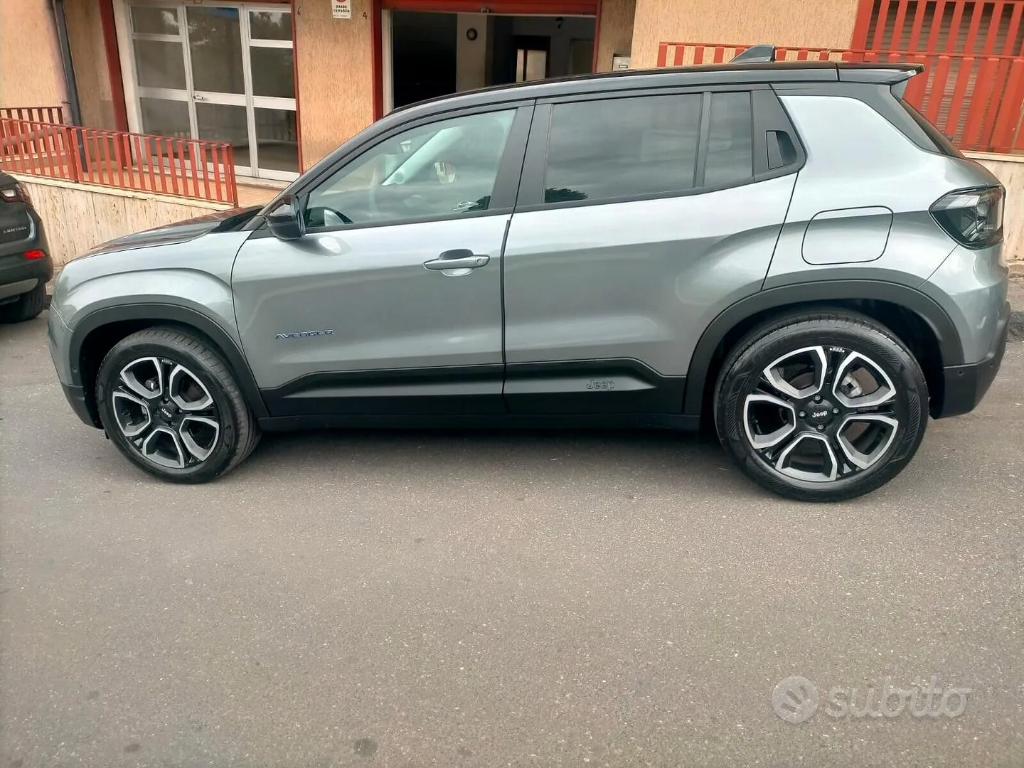 Jeep Avenger 2024 photo 2