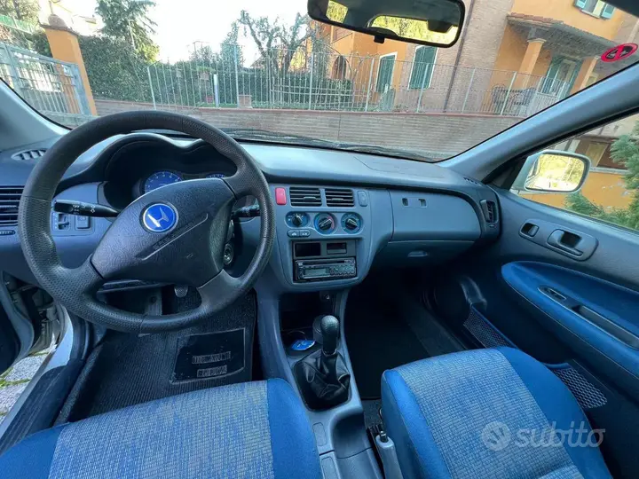 Honda Hr-V 1999 photo 4