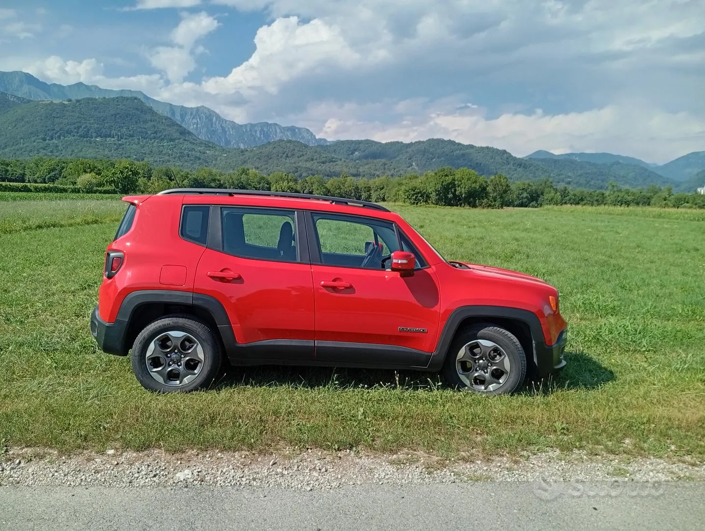 Jeep Renegade 2017 photo 2