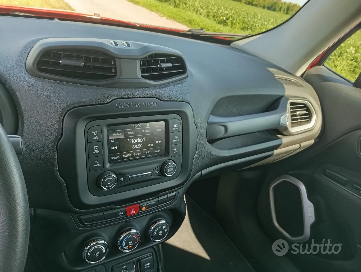 Jeep Renegade 2017 photo 5