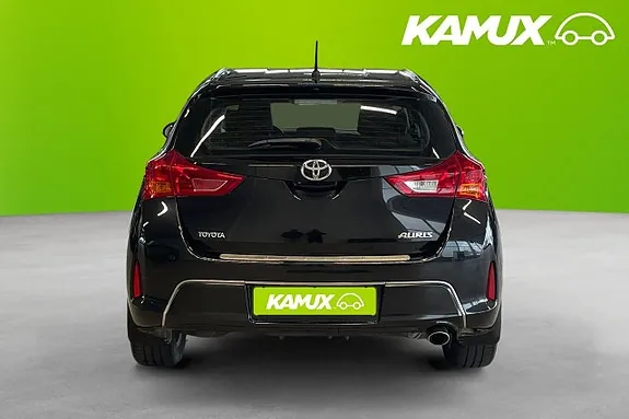 Toyota Auris 2014 photo 5