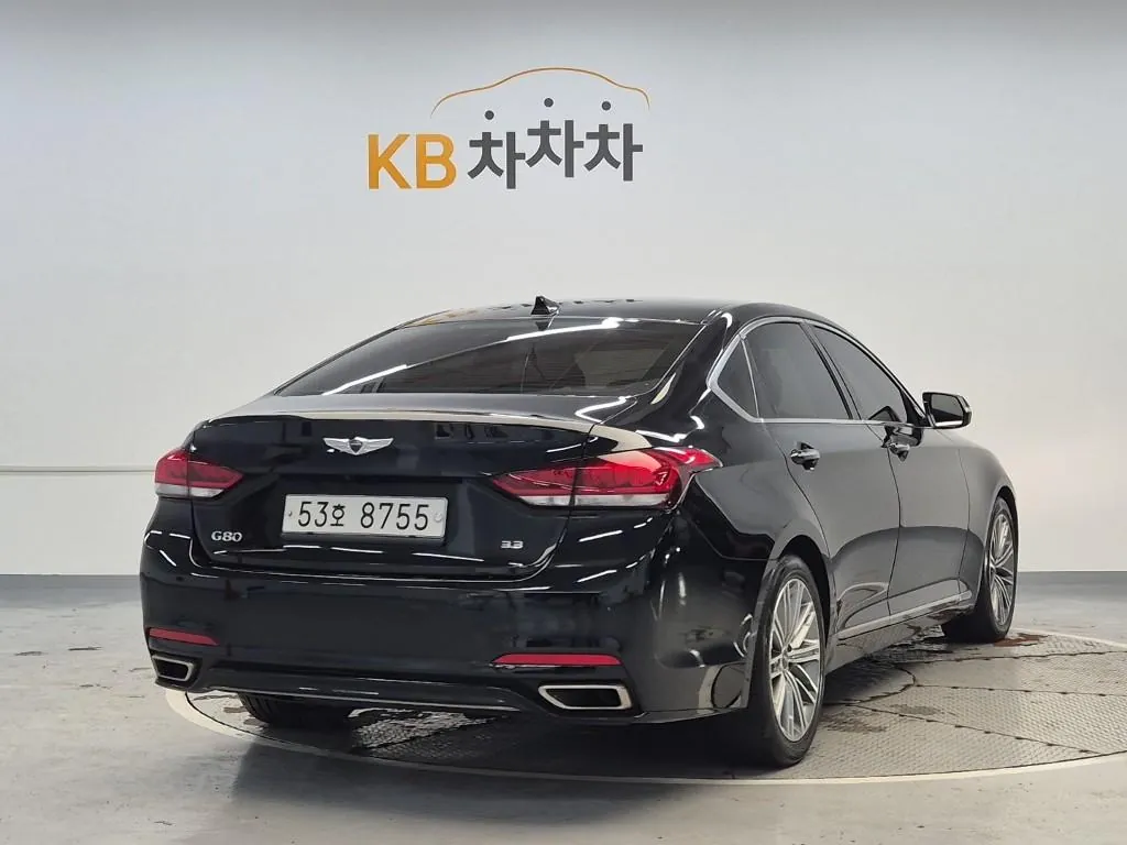 Genesis G80 2019 photo 3