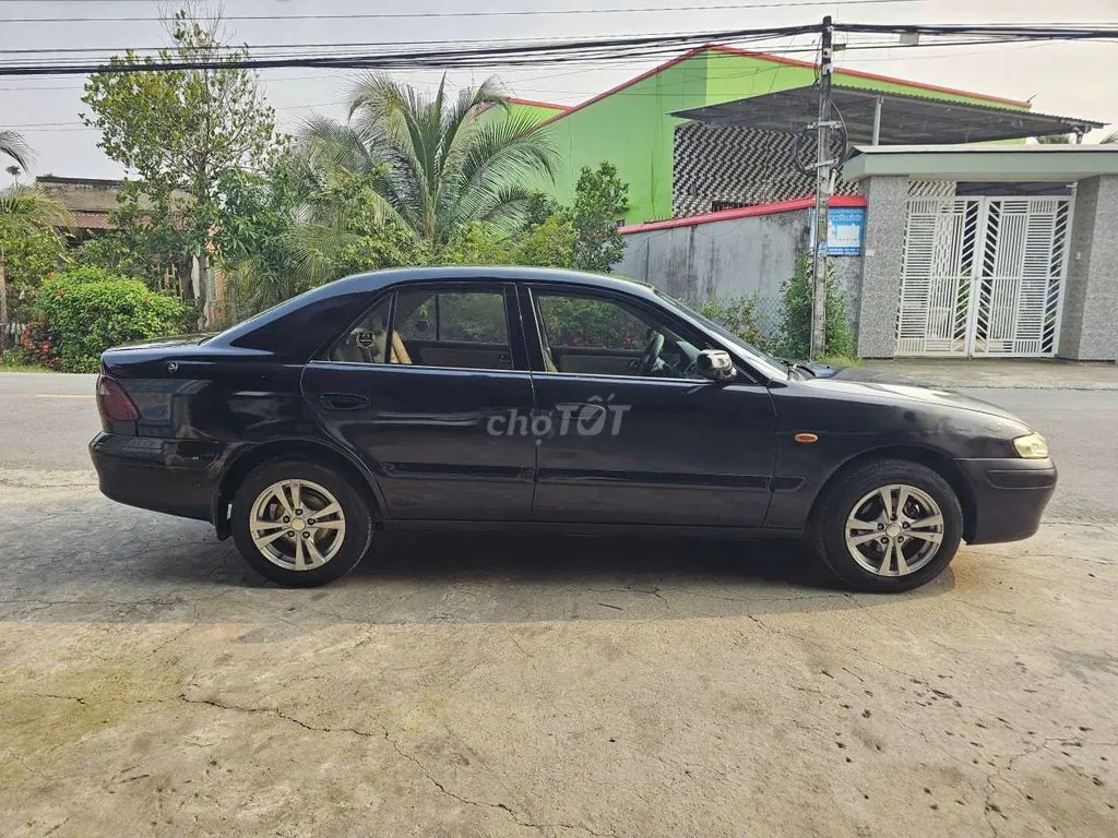 Mazda 626 2001 photo 5