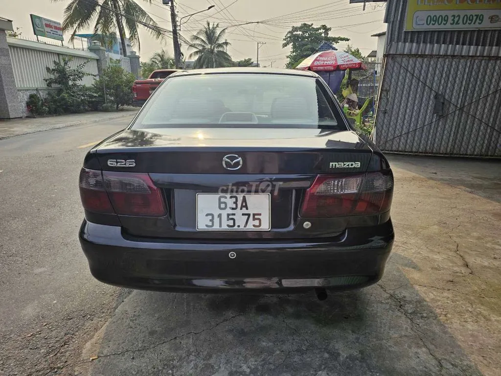 Mazda 626 2001 photo 2