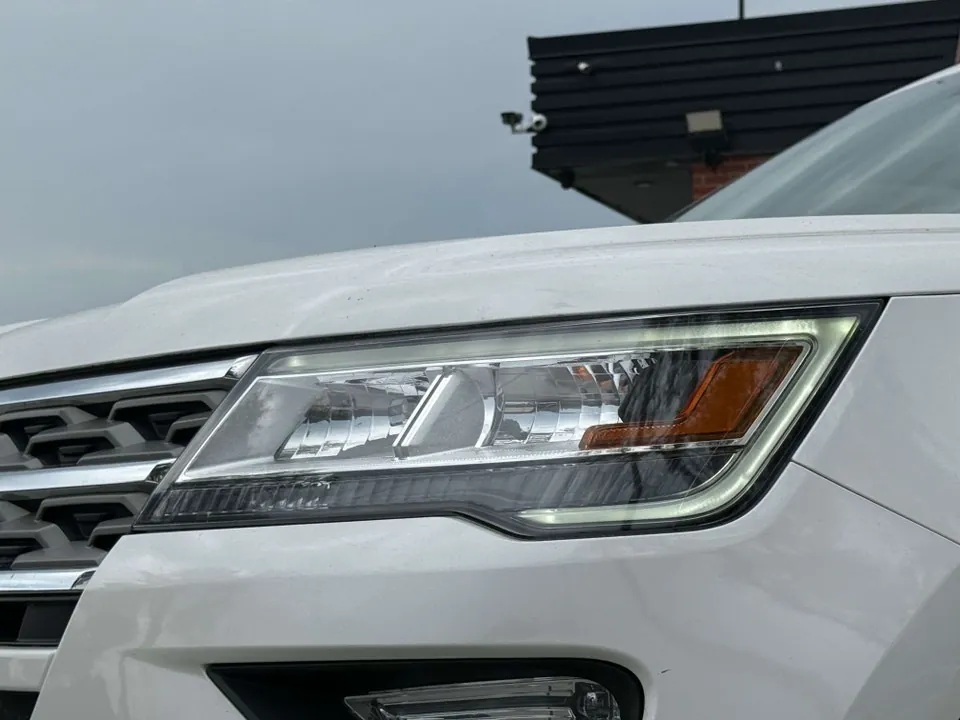 Ford Explorer 2018 photo 3