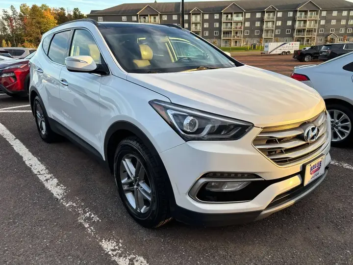Hyundai Santa Fe 2017 photo 3