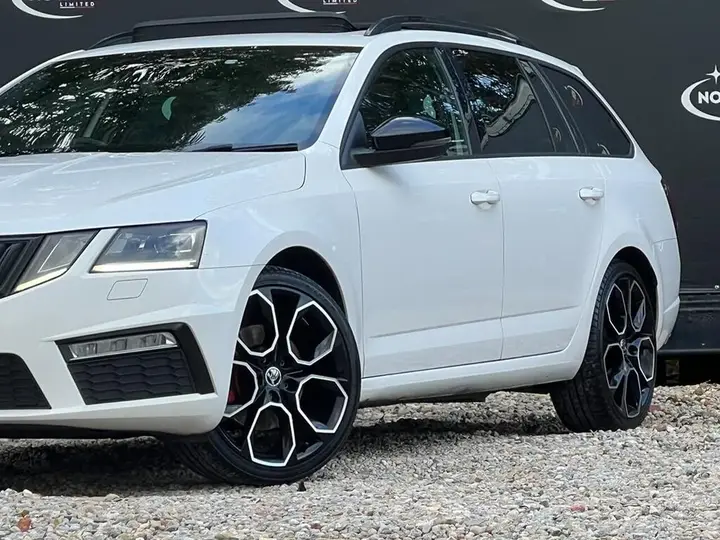 Skoda Octavia 2017 photo 3