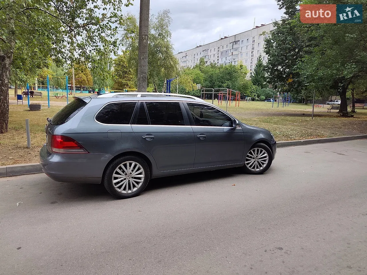 Volkswagen Golf 2012 photo 3